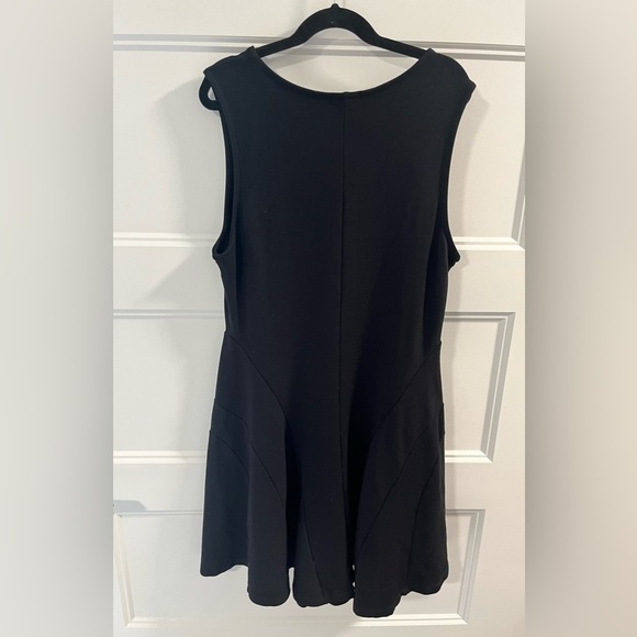 Kimchi Blue Urban Outfitters Black Skater Dress - Picture 4 of 5